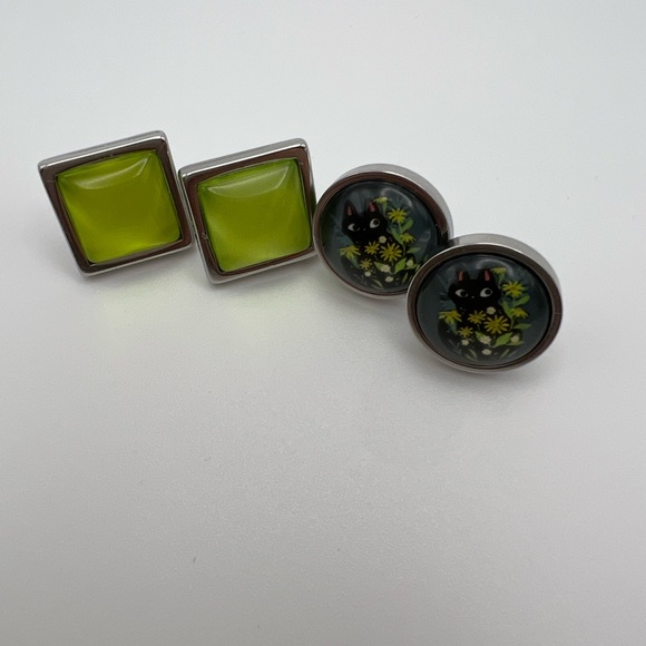 Classic Edgy Round & Square Stud Earring Set- Cat Stud Earrings - Picture 6 of 15